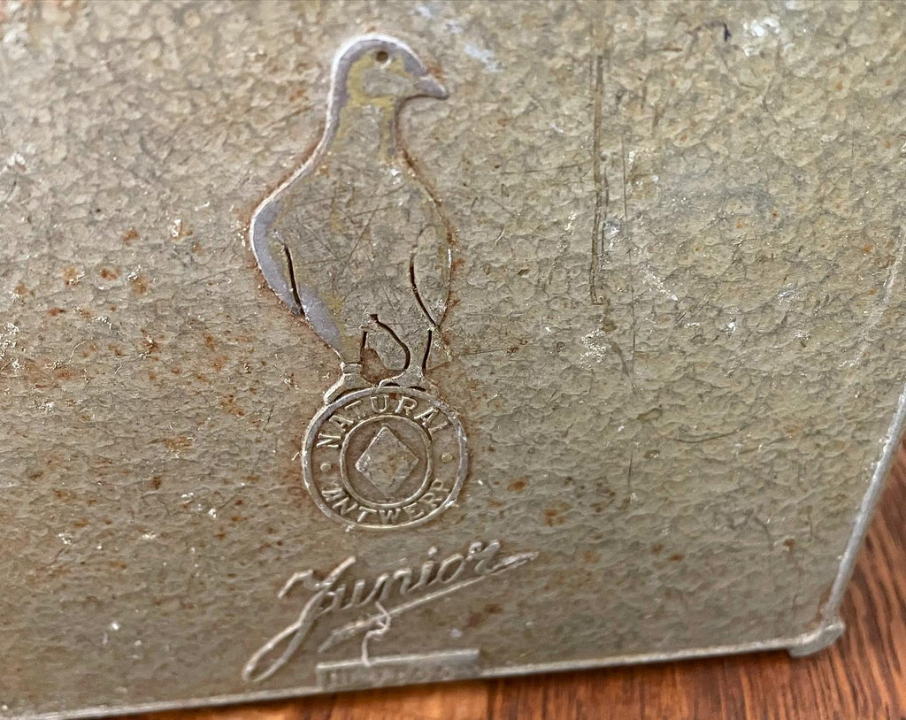 Vintage Pigeon Timer